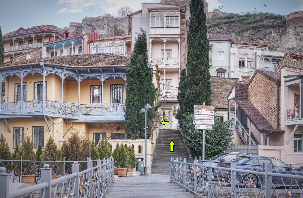 Nina' Cozy Apartment Tbilisi Ngoại thất bức ảnh
