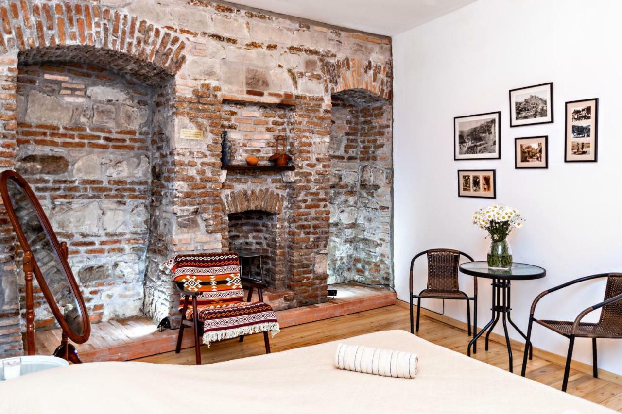 Nina' Cozy Apartment Tbilisi Ngoại thất bức ảnh