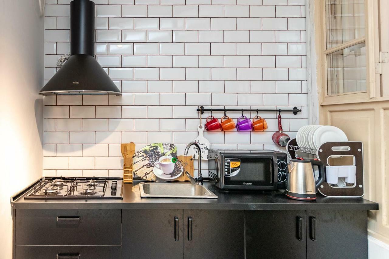 Nina' Cozy Apartment Tbilisi Ngoại thất bức ảnh